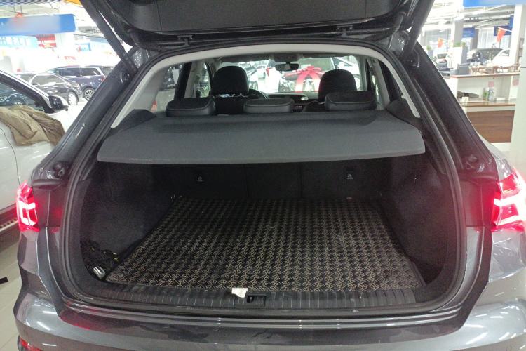 Used Audi Q3 2022 35 TFSI Fashion Dynamic Model