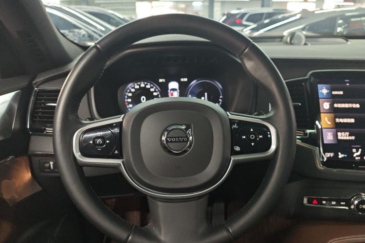 Used Volvo XC90 New Energy 2022 E-Drive Hybrid T8 Luxury Flagship 7-Seater
