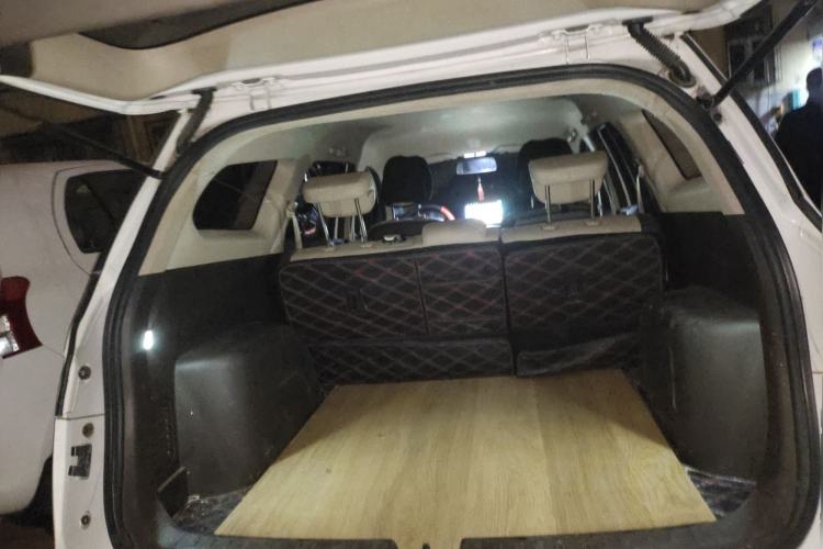 Used Baojun 310W 2017 1.5L Manual Comfort Model China V Standard