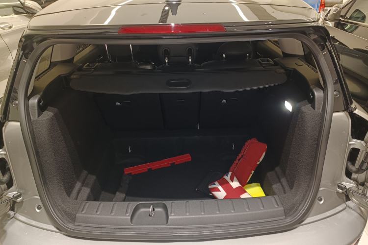 Used  Clubman 2023 Refresh 1.5T COOPER Connoisseur
