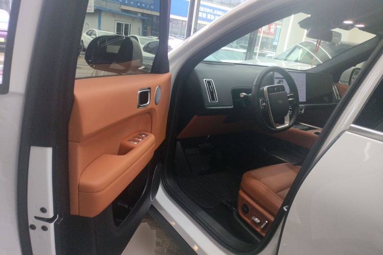 Used Li Auto L6 2024 PRO Model
