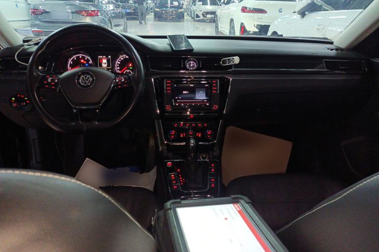 Used Volkswagen Passat 2017 330TSI DSG Prestige Edition