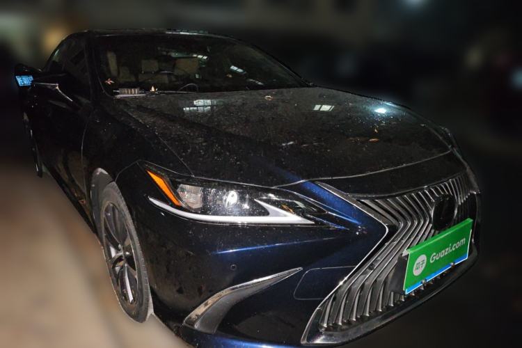 Used Lexus ES 2020 200 Excellence Edition

