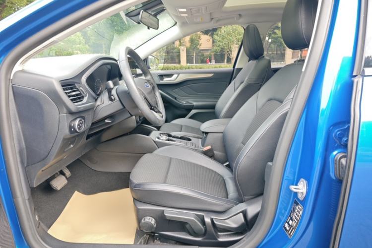 Used Ford Focus 2020 Hatchback EcoBoost 180 Automatic Trend Edition
