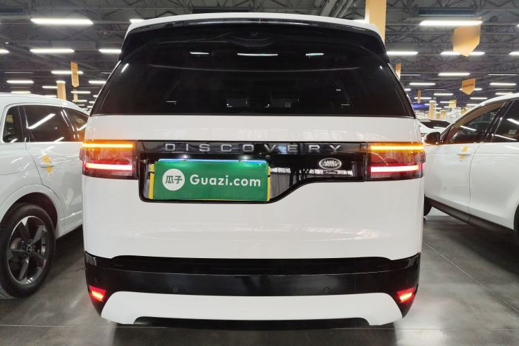 Used Land Rover Discovery 2021 360 PS R-Dynamic S
