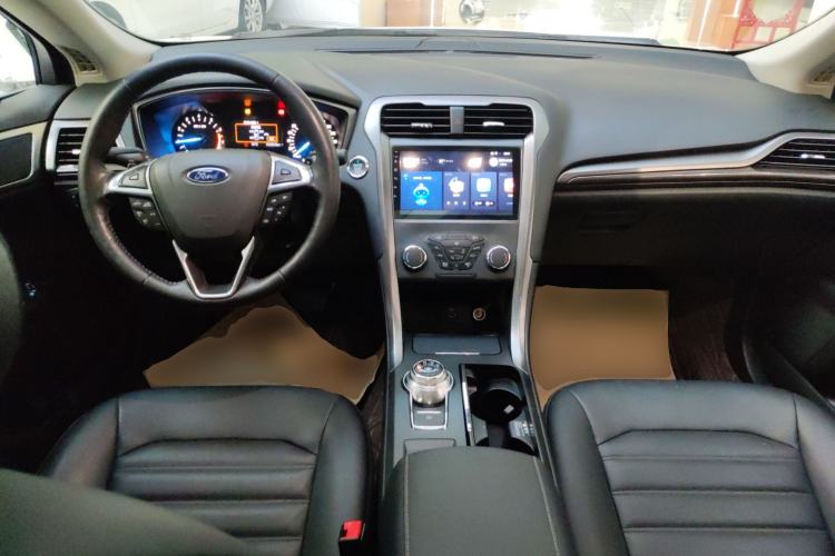 Used Ford Mondeo 2018 EcoBoost 180 Smart Control Fashion Model China VI Standard
