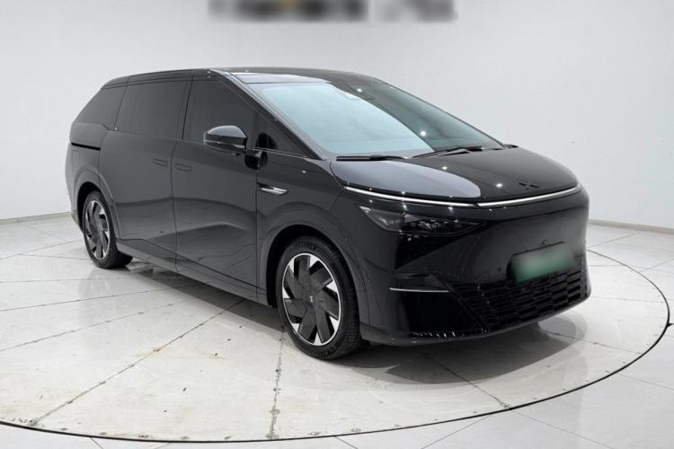 Used XPeng X9 2024 610 Long-Range Pro
