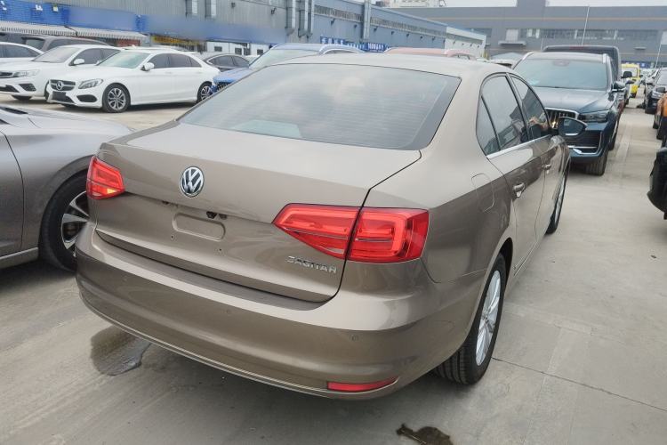 Used Volkswagen Sagitar 2015 1.6L Automatic Comfort Model