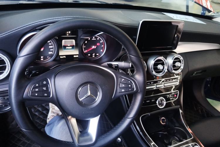 Used Mercedes-Benz C-Class 2017 Facelift C 200 L
