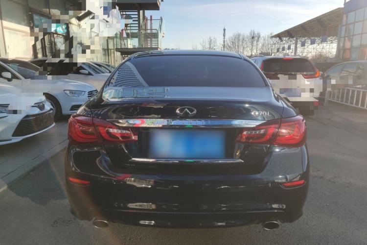 Used Infiniti Q70 2017 Q70L 2.5L Enjoyment Edition
