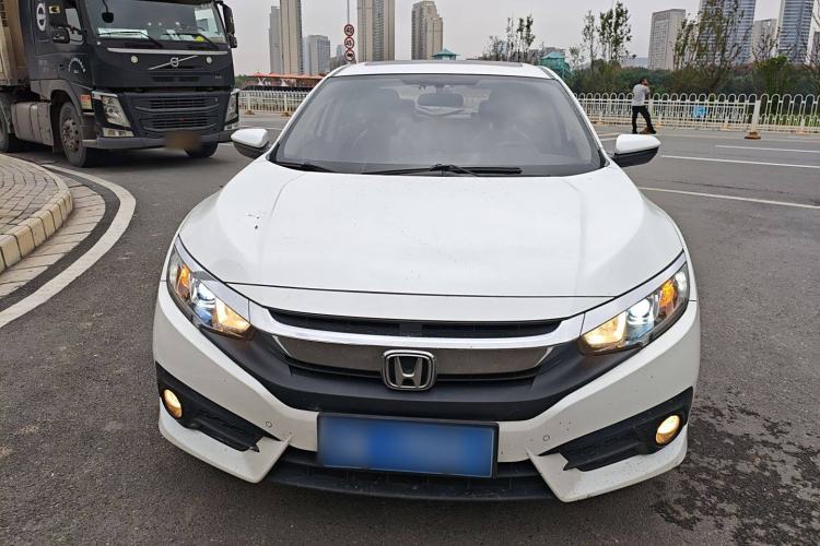 Used Honda Civic 2016 180TURBO CVT Comfort Version
