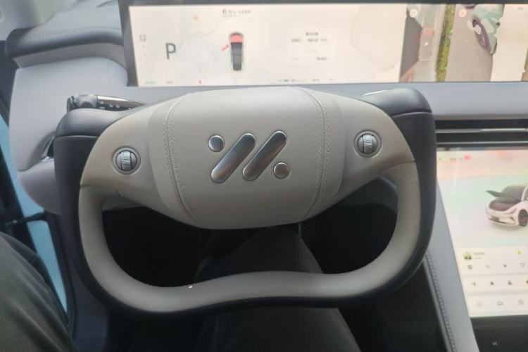 Used  LS7 2023 90 kWh Elite Rear-Drive Version