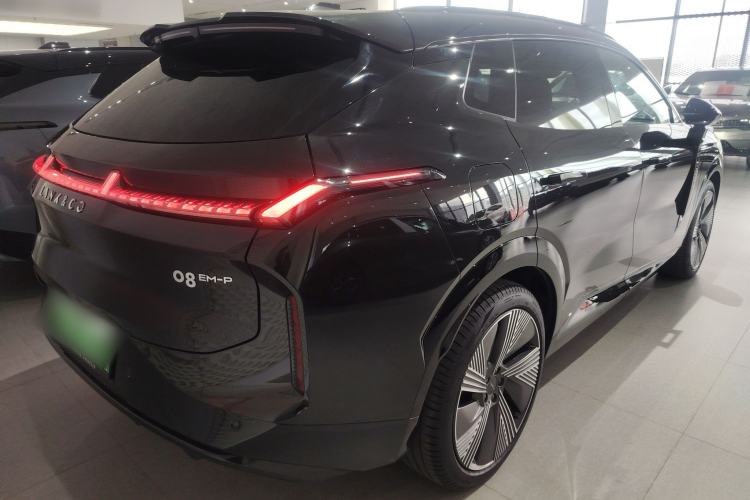 Used Lynk & Co 08 EM-P 2025 120km Long-Range Plus
