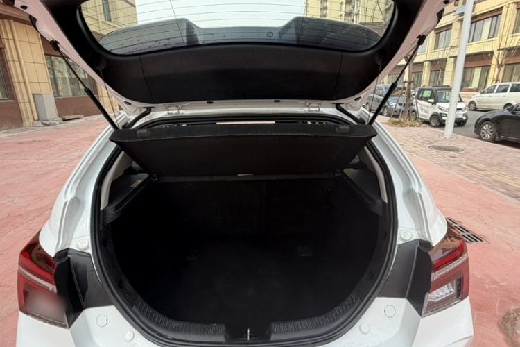 Used Geely Auto Vision S1 2019 Upgraded Model 1.5L Manual Happiness Edition
