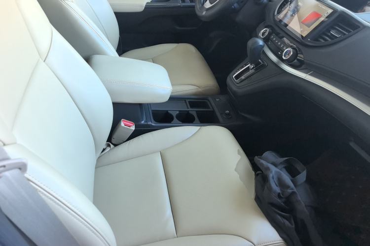 Used Honda CR-V 2015 2.0L two-wheel drive Fashion Edition