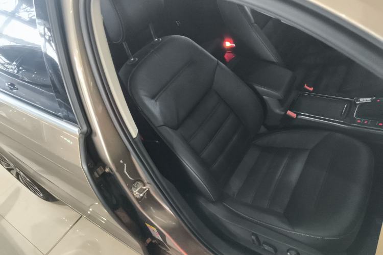 Used Volkswagen Passat 2016 330TSI DSG Prestige Edition
