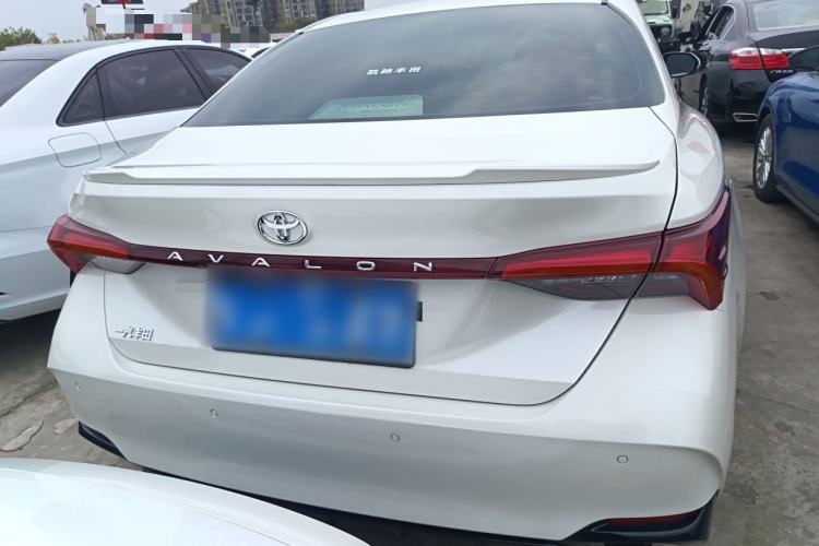 Used Toyota Avalon 2019 2.5L Ambition Version China VI Standard
