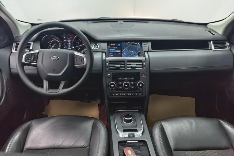 Used Land Rover Discovery Sport 2018 240 PS PURE Edition
