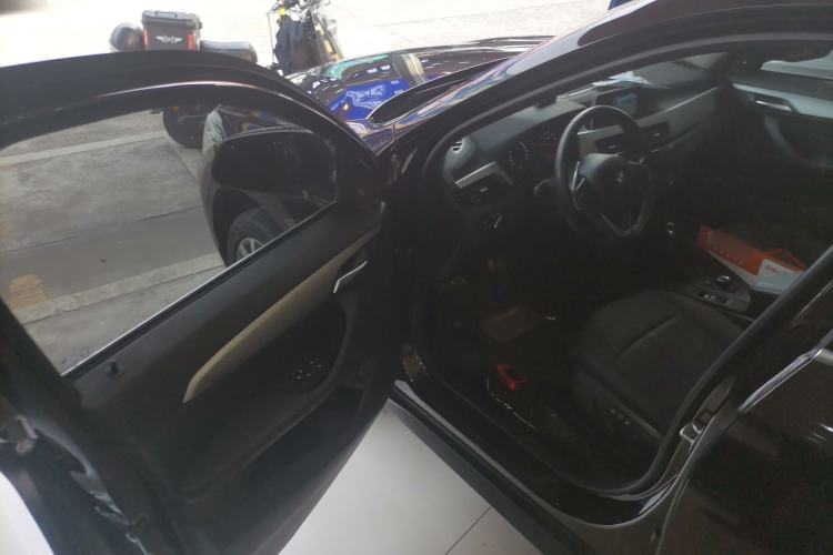 Used BMW X1 2019 sDrive20Li Leading Model
