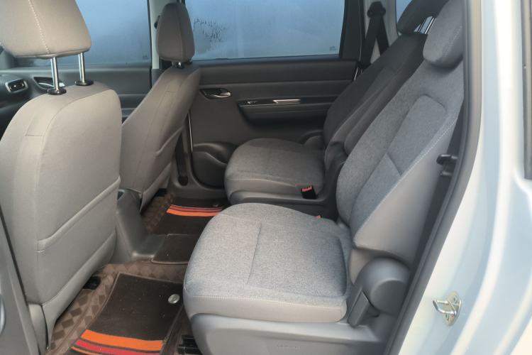 Used Wuling Hongguang New Energy 2025 Extended-Range Hybrid 50KM Comfort Version
