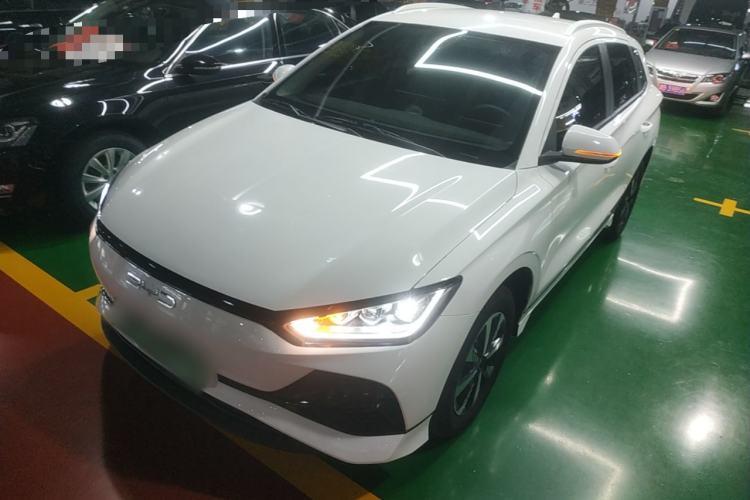 Used BYD e2 2024 Honor Edition Luxury Model
