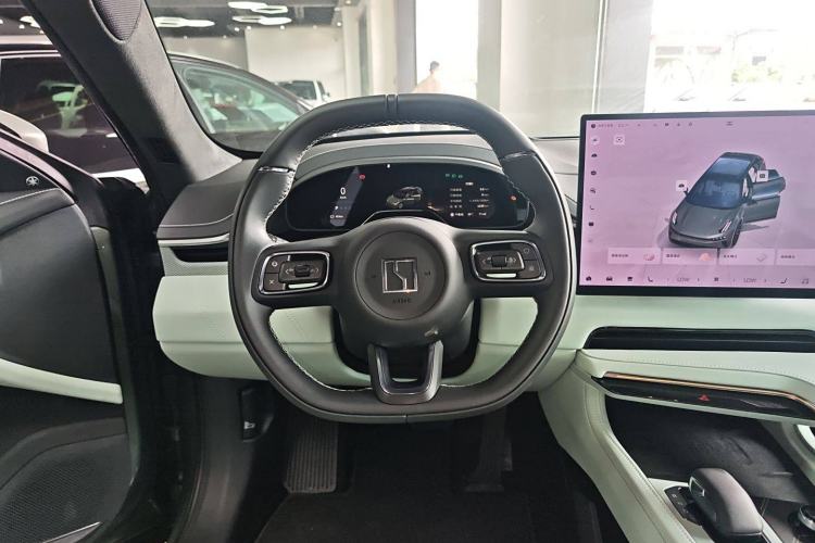 Used Zeekr 001 2025 WE Edition 100 kWh Rear-Wheel Drive
