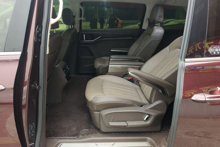 Used Volkswagen Viloran 2022 380TSI Luxury Edition