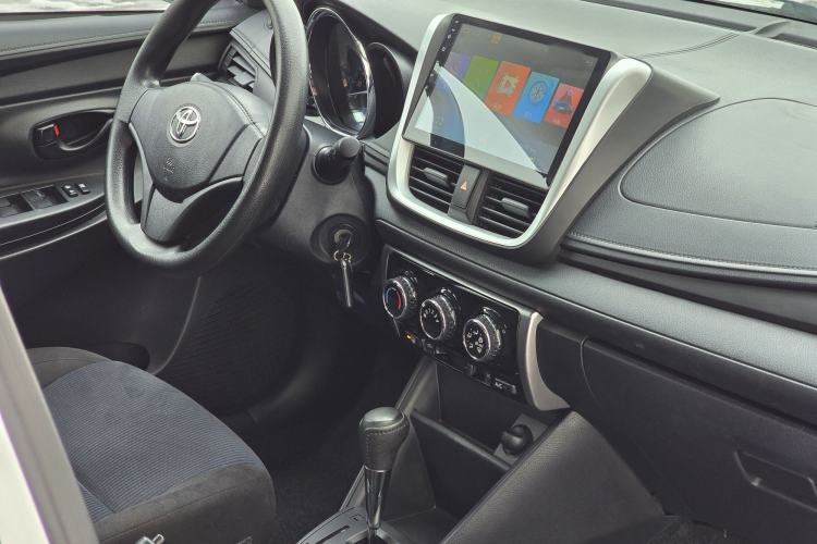 Used Toyota YARiS L 2016 Revised 1.5E CVT Charming Edition
