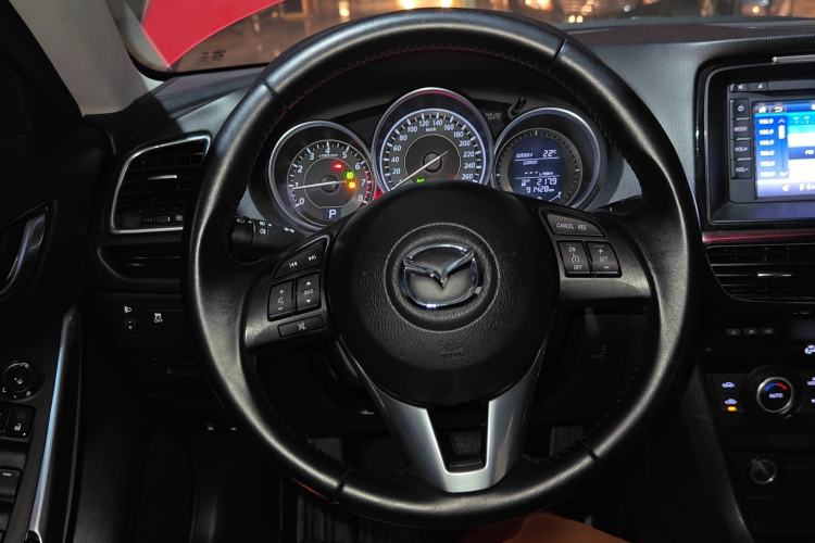 Used Mazda Atenza 2015 2.5L Blue Sky Sport Edition
