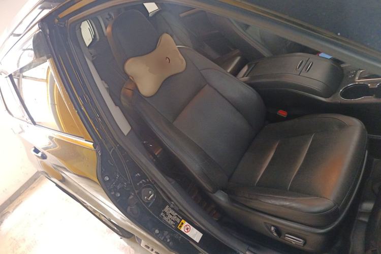 Used Toyota Highlander 2015 2.0T Two-Wheel Drive Luxury Edition 7 Seats