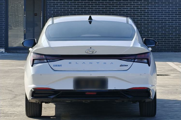 Used Hyundai Elantra 2022 1.5L CVT LUX Prestige Edition
