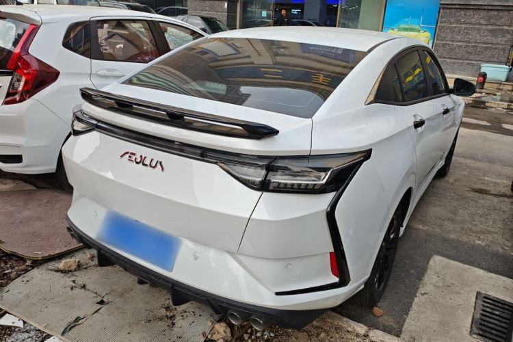 Used Dongfeng Aeolus Yixuan 2023 Mach Edition 1.5L Automatic Chasing Shadow Version
