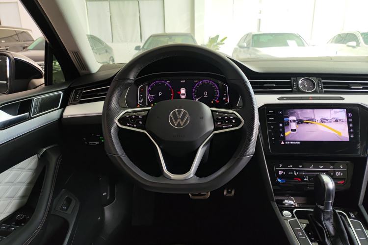 Used Volkswagen Magotan 2023 2 Million Units Commemorative Edition 330TSI DSG Luxury Version
