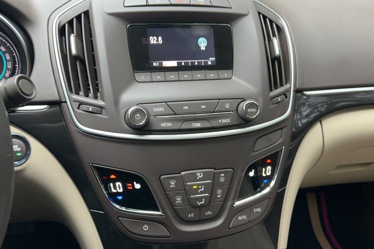 Used Buick Regal 2015 2.0L Elite Fashion Edition
