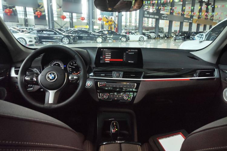 Used BMW X1 2022 sDrive25Li Leading Model
