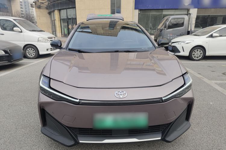 Used Toyota bZ3 2023 616 km Long-Range Premium