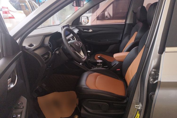 Used Wuling Hongguang S3 2018 1.5L Manual Comfort Model China V Standard