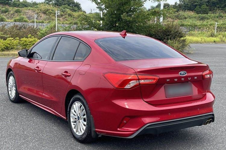 Used Ford Focus 2020 Sedan 1.5L Automatic Sharp Edition
