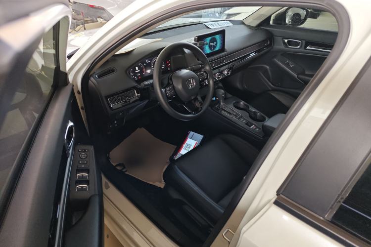 Used Honda Civic 2022 240TURBO CVT Dynamic Edition
