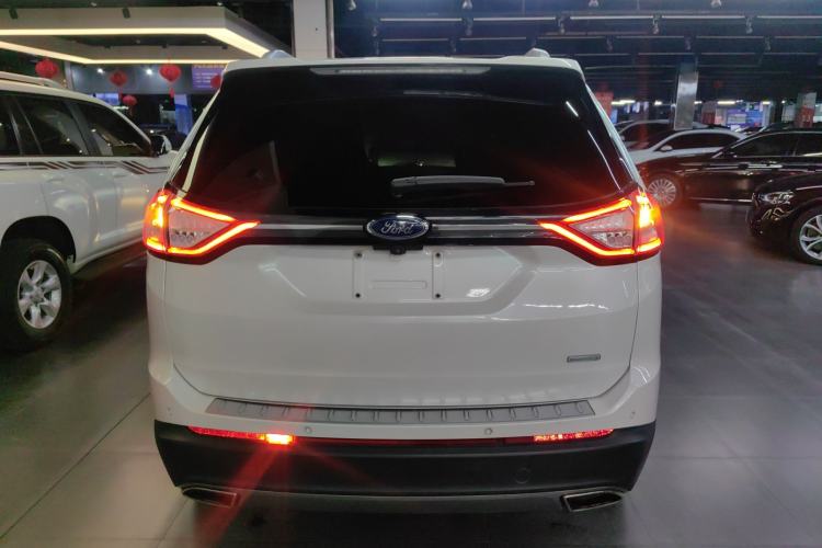 Used Ford Edge 2016 EcoBoost 245 Two-Wheel-Drive Titanium 7-Seater
