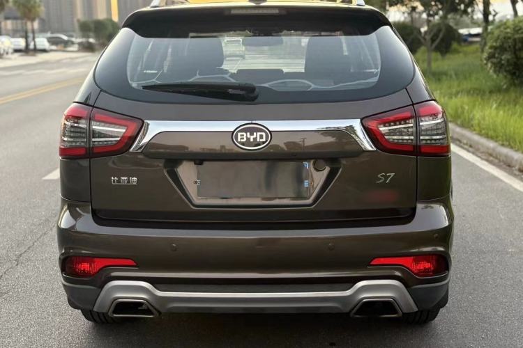 Used BYD S7 2017 2.0T Automatic Prestige Edition