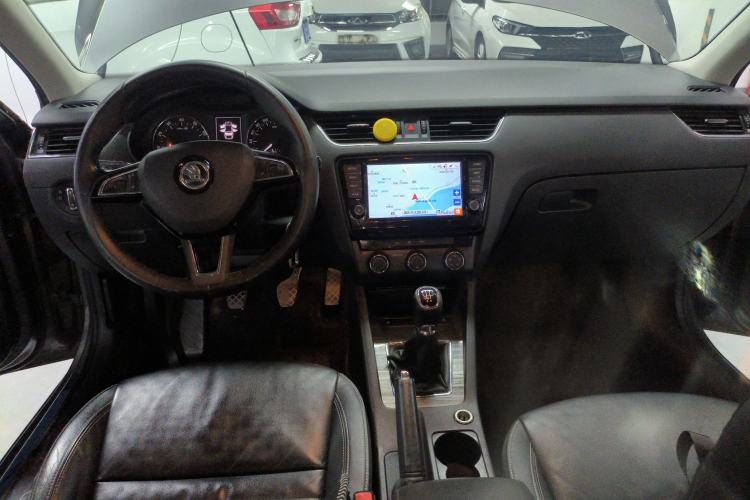 Used Skoda Octavia 2017 1.6L Manual Smart Drive Edition