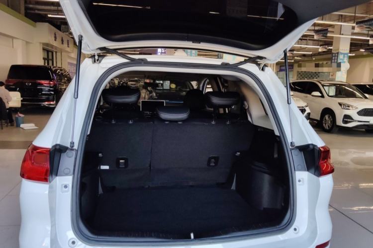 Used Haval M6 2021 PLUS 1.5T DCT Elite Smart Connectivity Model
