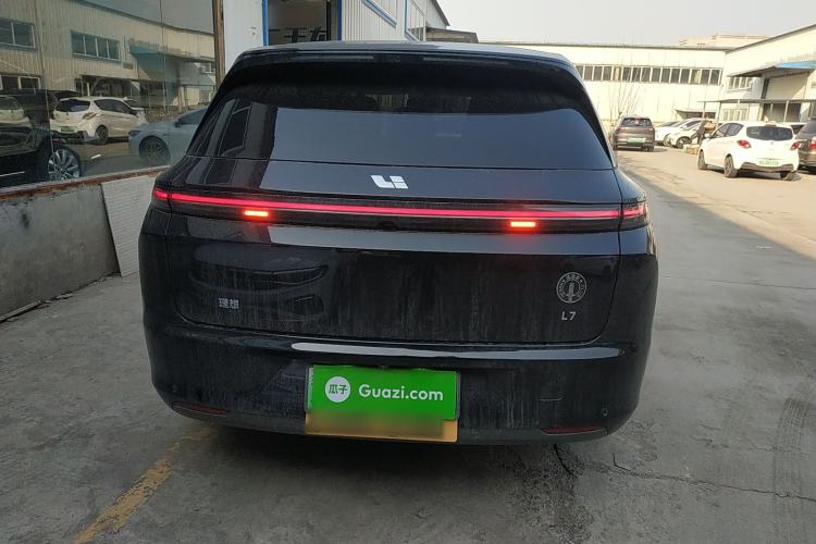 Used Li Auto L7 2023 Air model
