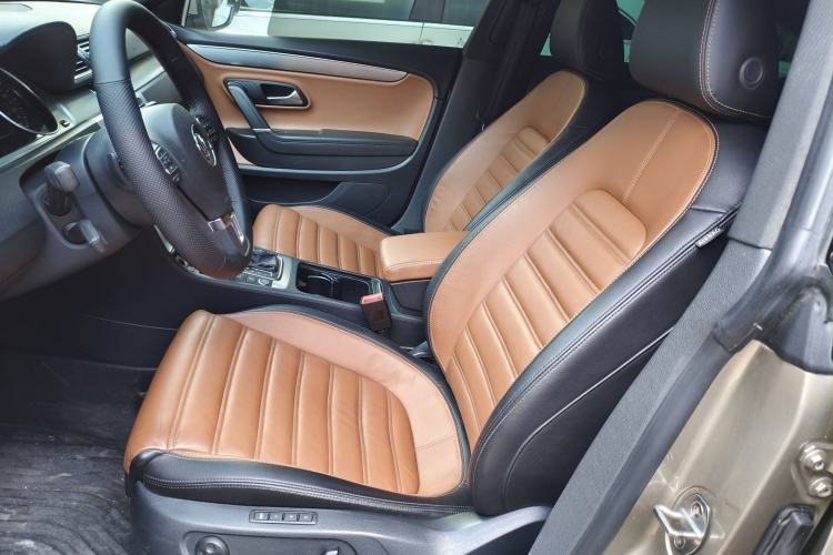 Used Volkswagen FAW-Volkswagen CC 2016 2.0 TSI Luxury Model
