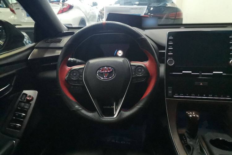 Used Toyota Avalon 2019 2.5L Ambition Version China VI Standard
