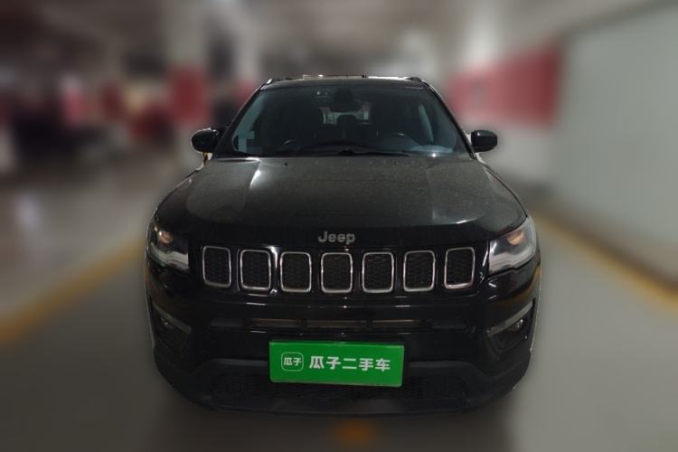 Used  Compass 2017 200T Automatic Family Edition