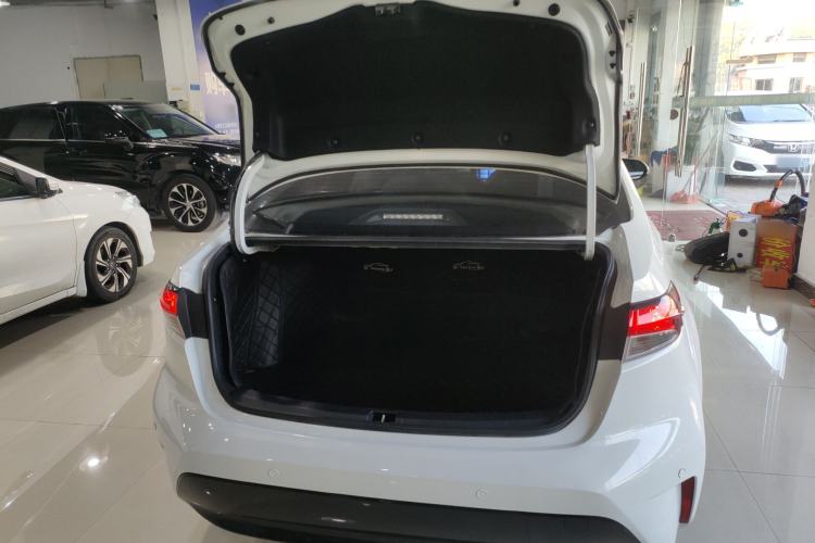 Used Toyota Levin 2023 185T CVT Luxury Edition
