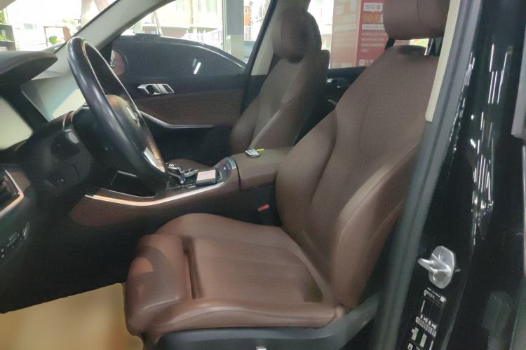 Used BMW X5 2021 xDrive30i X Design Package
