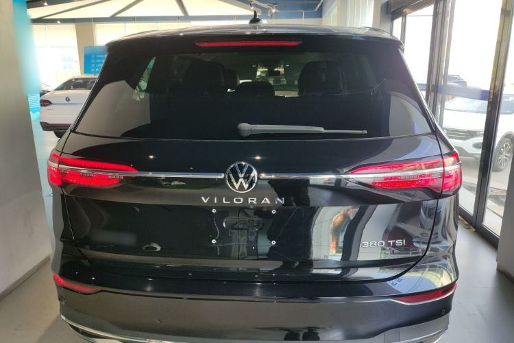 Used Volkswagen Viloran 2024 380TSI Premium Edition
